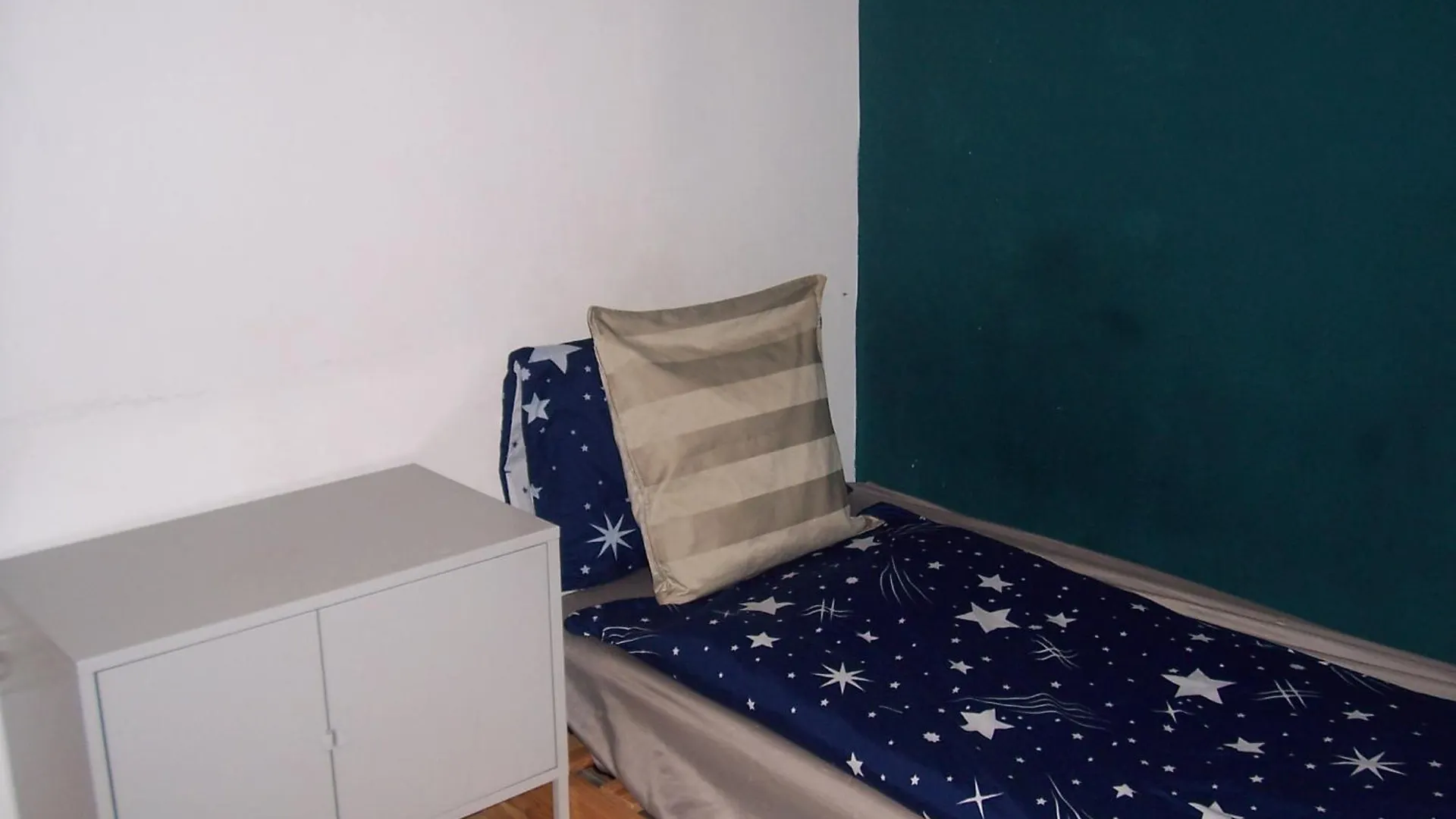 Peace Apartment Near Paliament Budapeste 0*,