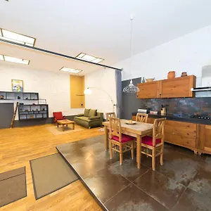 Appartamento Cozy Loft At Opera, Budapest