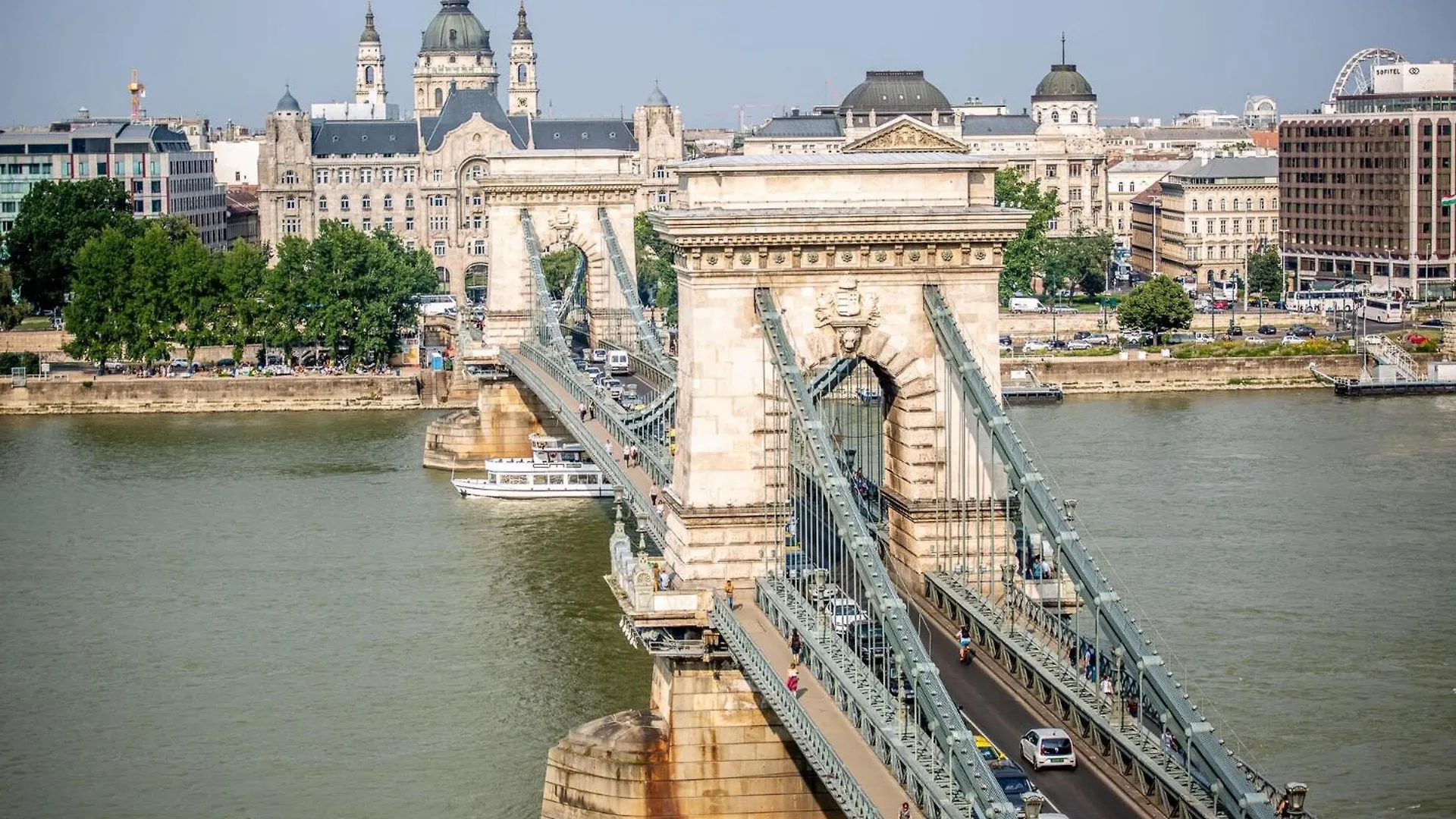 Peace Apartment Near Paliament Budapest Alloggio in famiglia